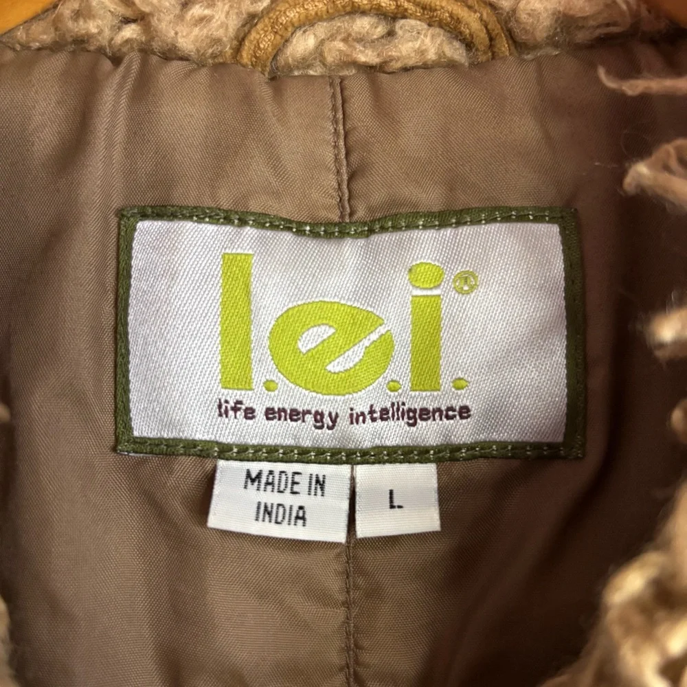 Vintage Y2K Women’s l.e.i. Brown Corduroy Jacket Faux Fur Collar and Trim size L - Picture 5 of 14